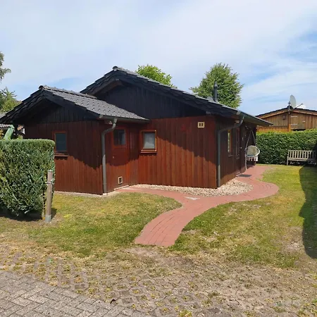 Linnis Strandhaus Casa de Férias